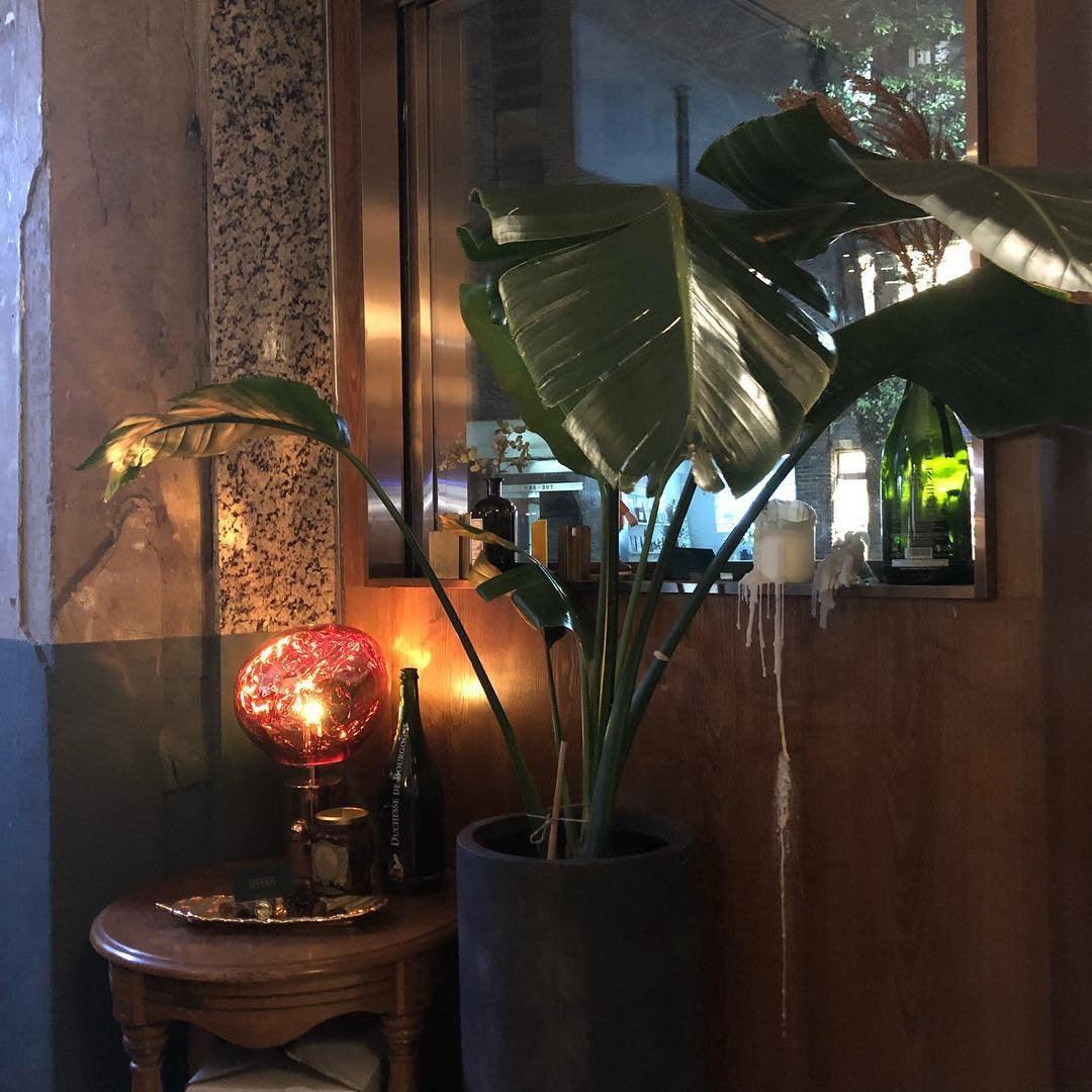 Melt table lamp