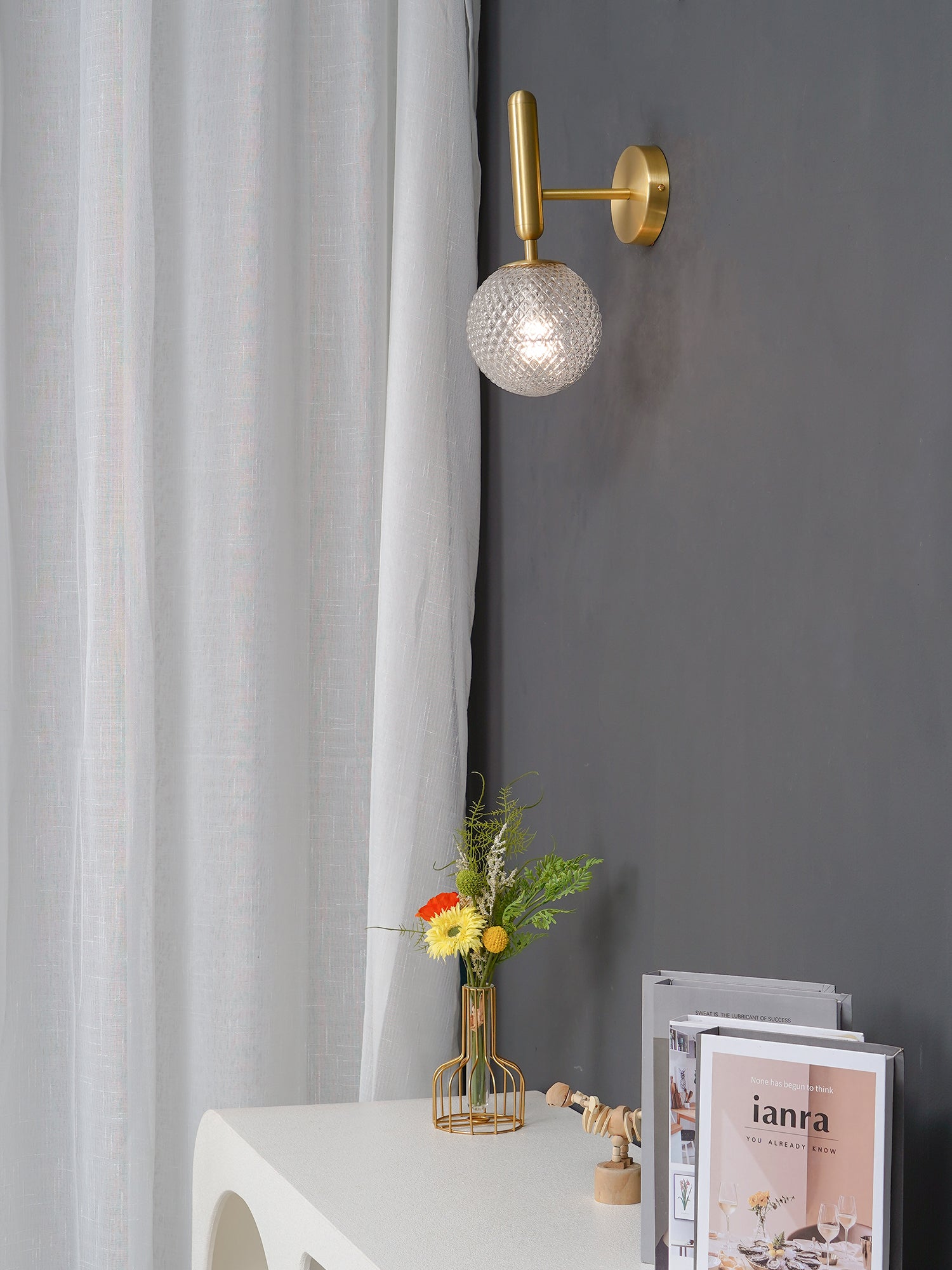 Lámpara de pared Miira