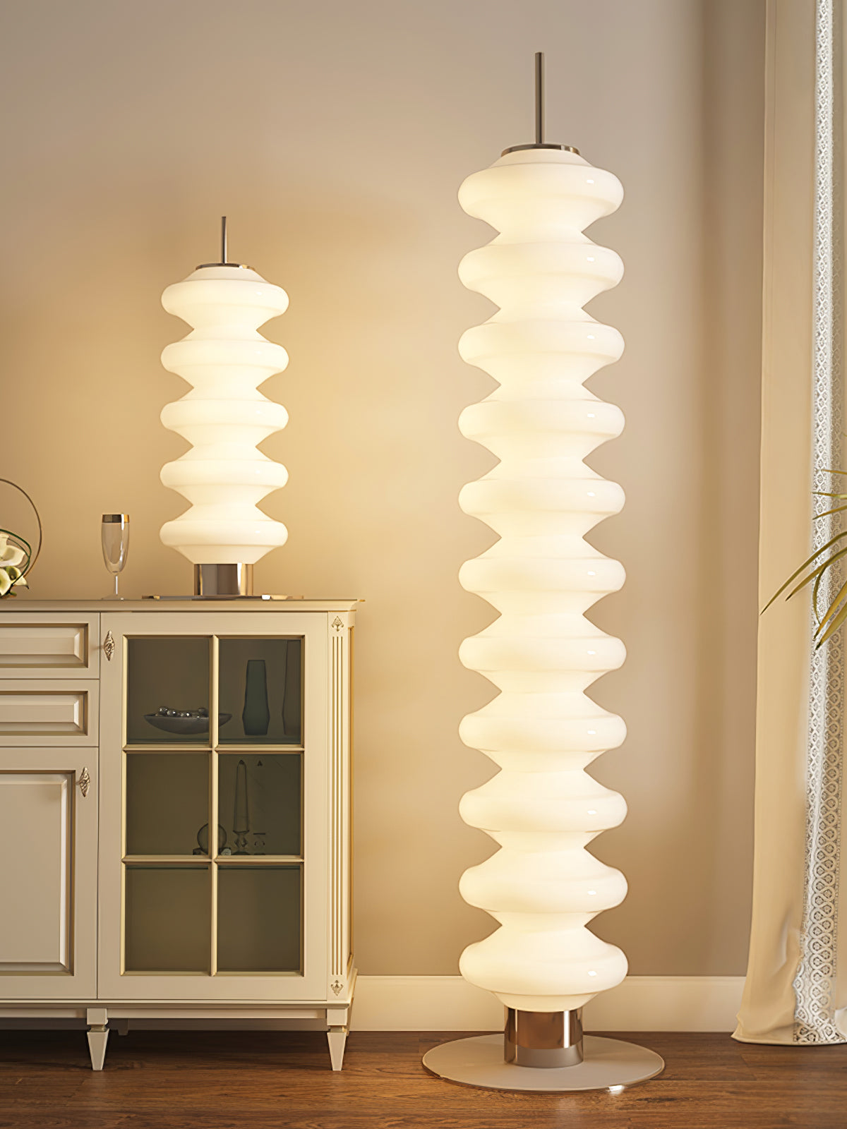 مصباح أرضي سانتا