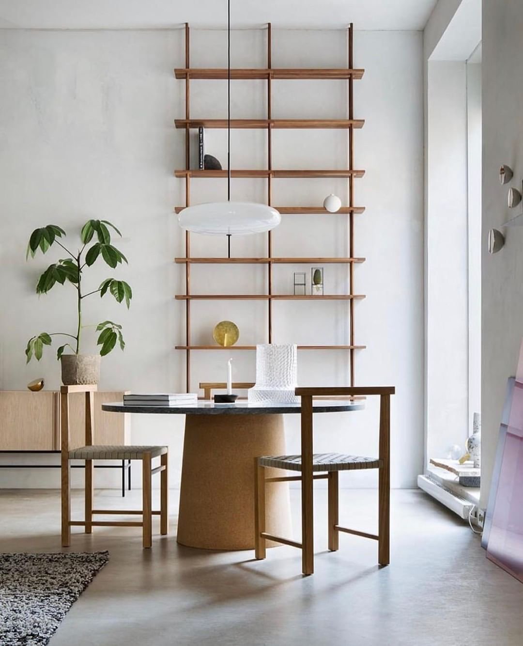 Model 2065 Pendant Lamp.