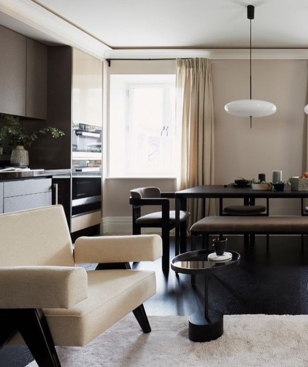 Model 2065 Pendant Lamp.