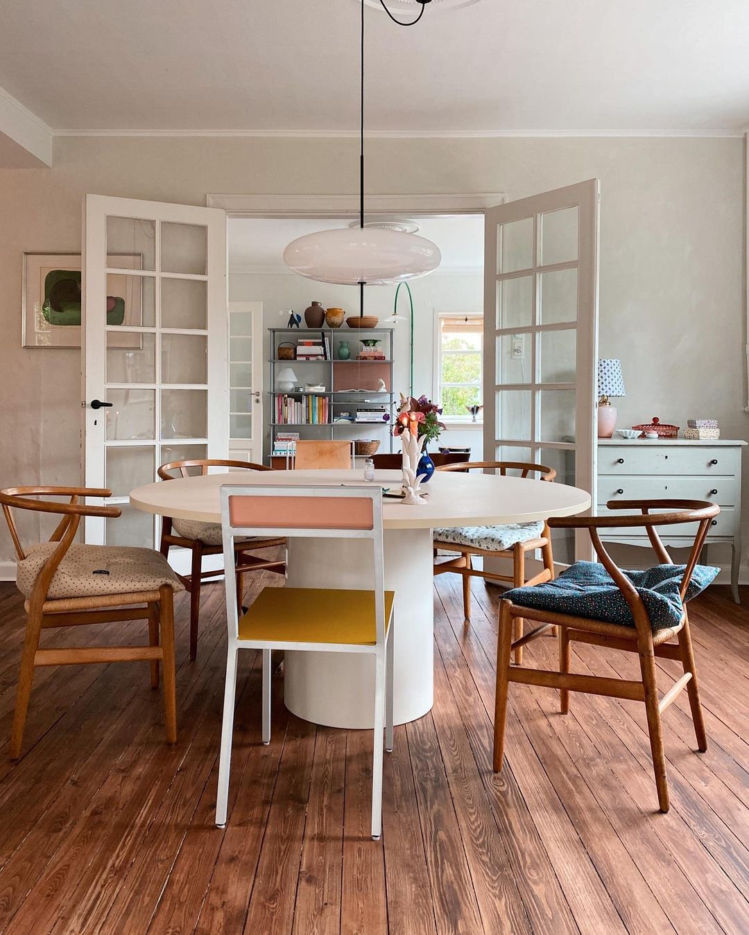 Model 2065 Pendant Lamp.