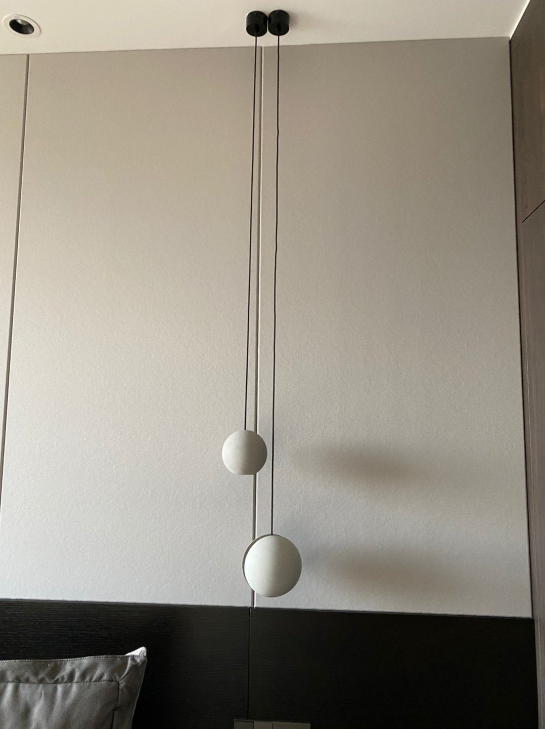 Moon Concrete Pendant Lamp.