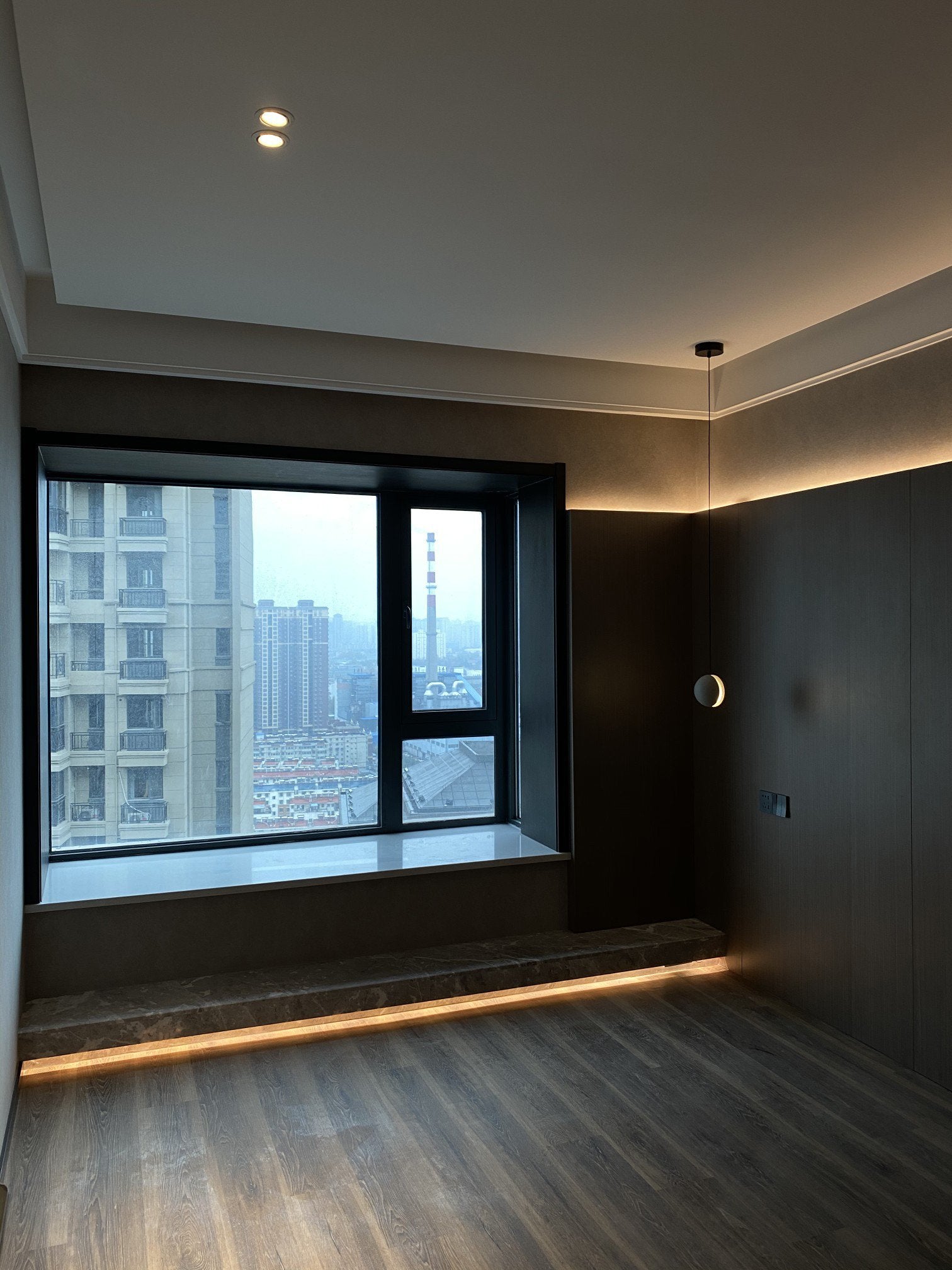 Moon Concrete Pendant Lamp.