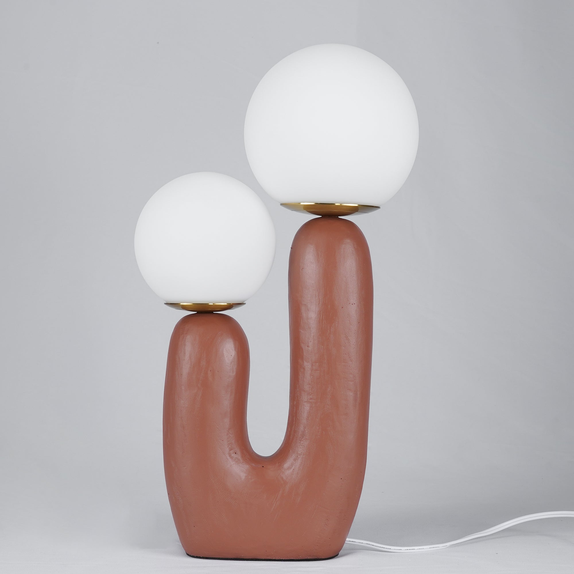 Lampe de table brute Oo