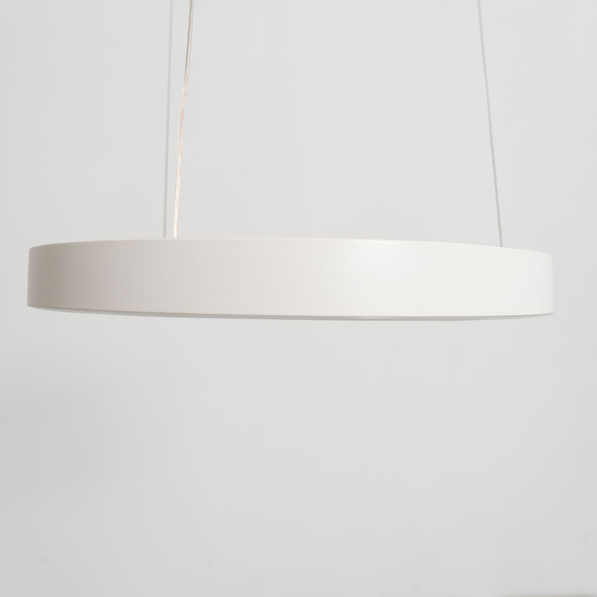 Sospensione a LED ad anello aperto