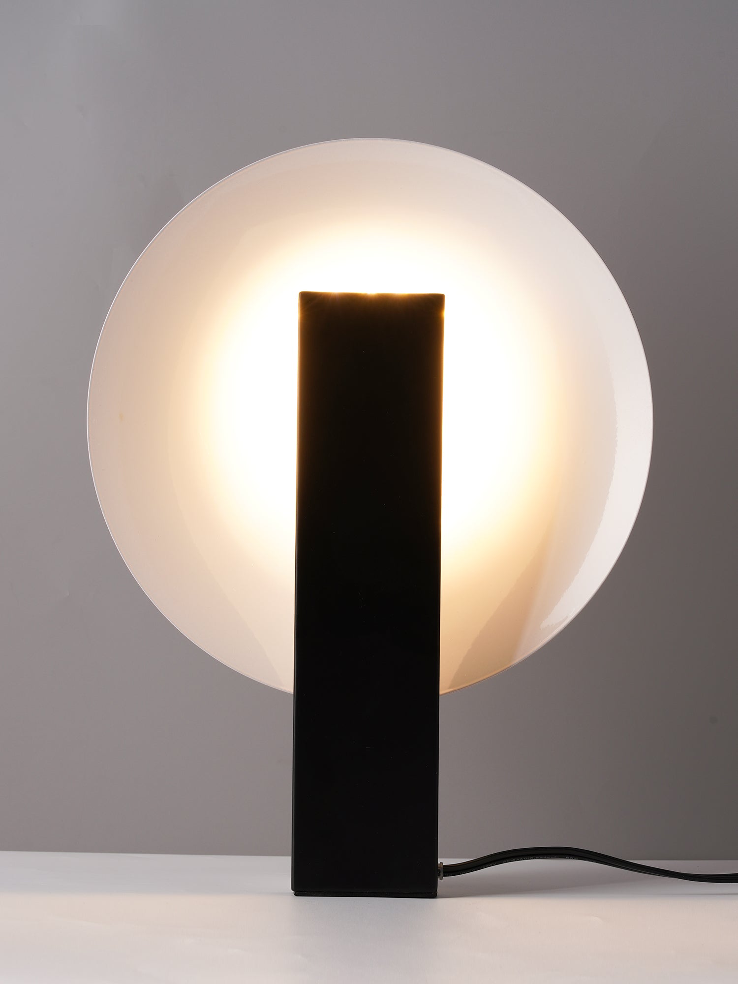 Lámpara de mesa Orbe