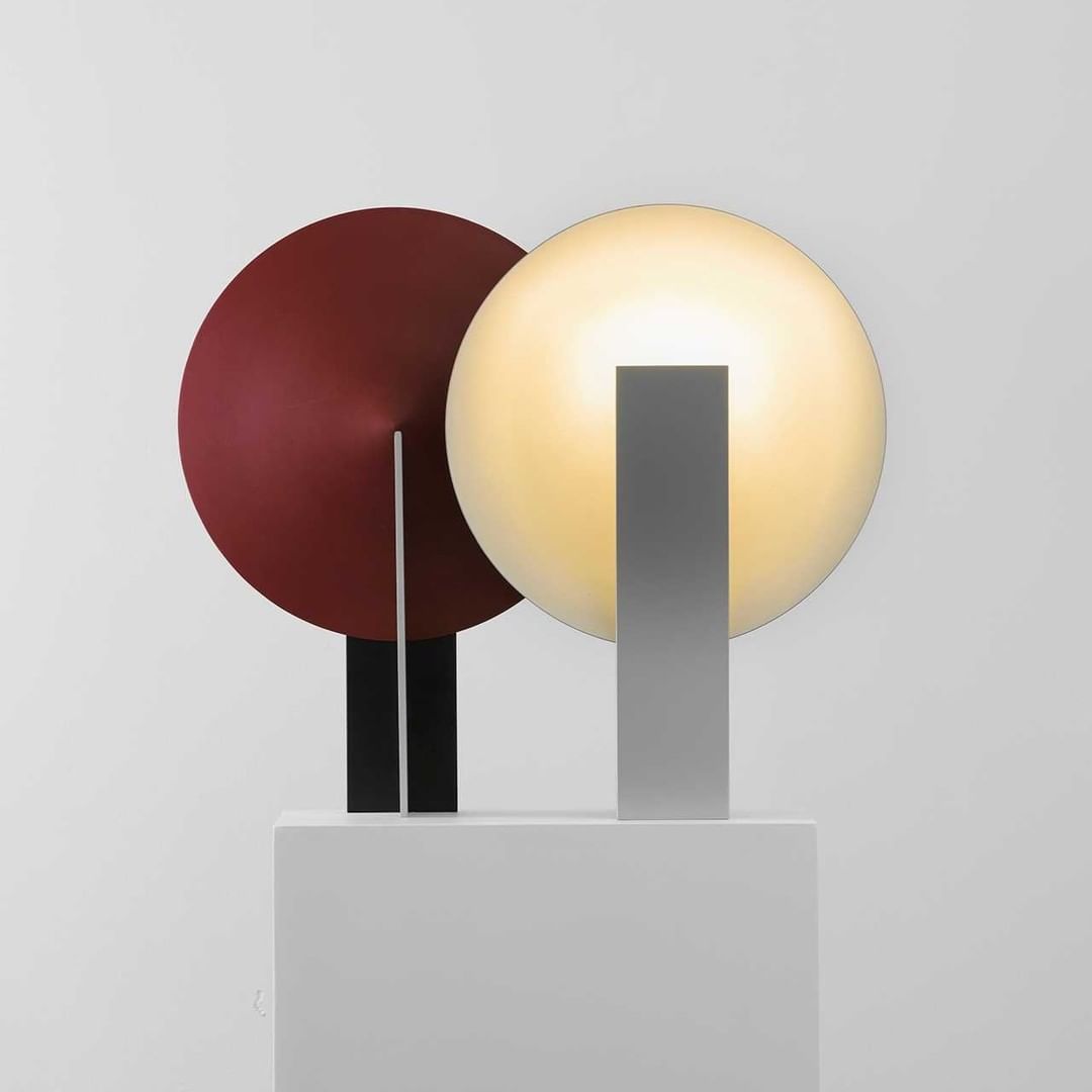 Lámpara de mesa Orbe