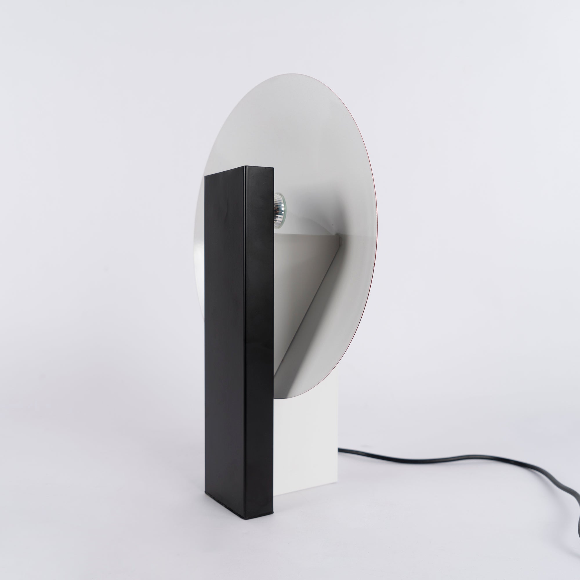 Lámpara de mesa Orbe