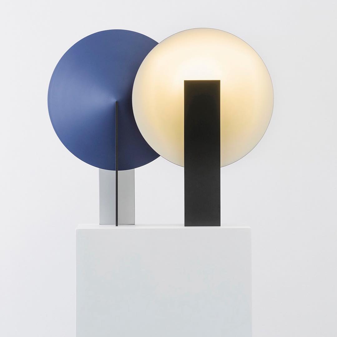 Lámpara de mesa Orbe