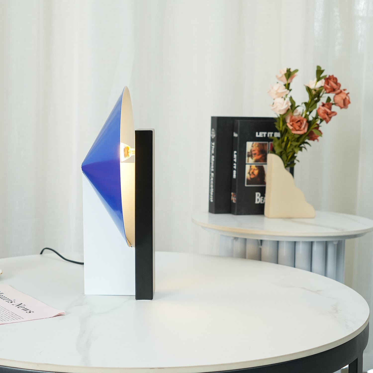 Lámpara de mesa Orbe