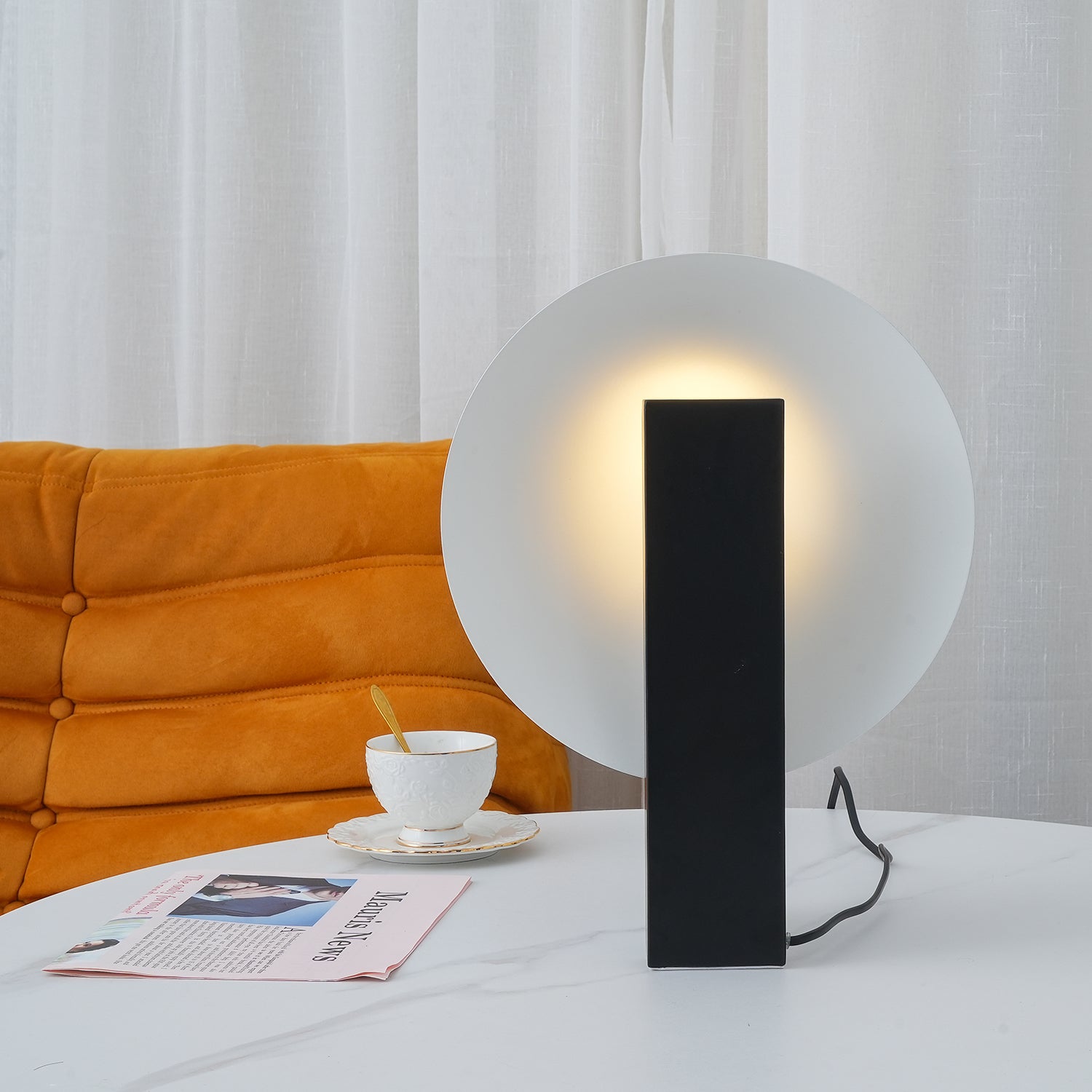 Lámpara de mesa Orbe