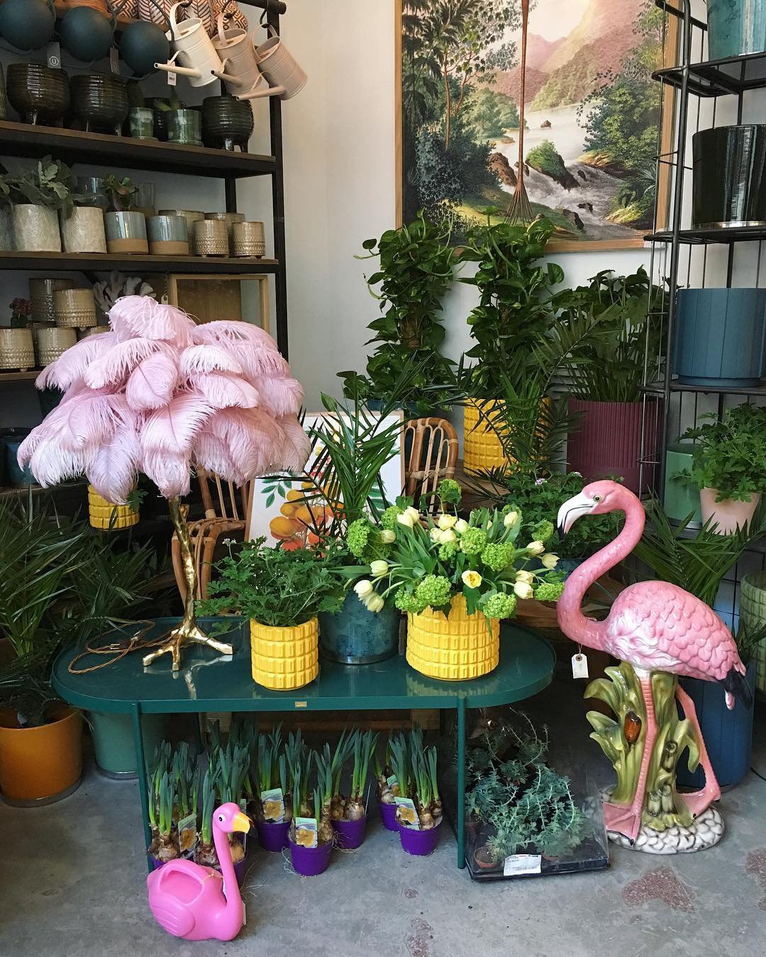 Lámpara de mesa de plumas de avestruz
