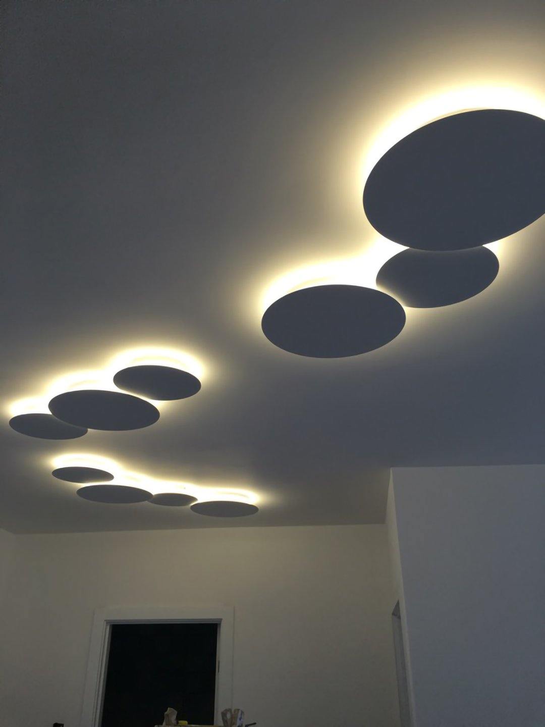 PUCK WALL ART | Fluorescent wall light