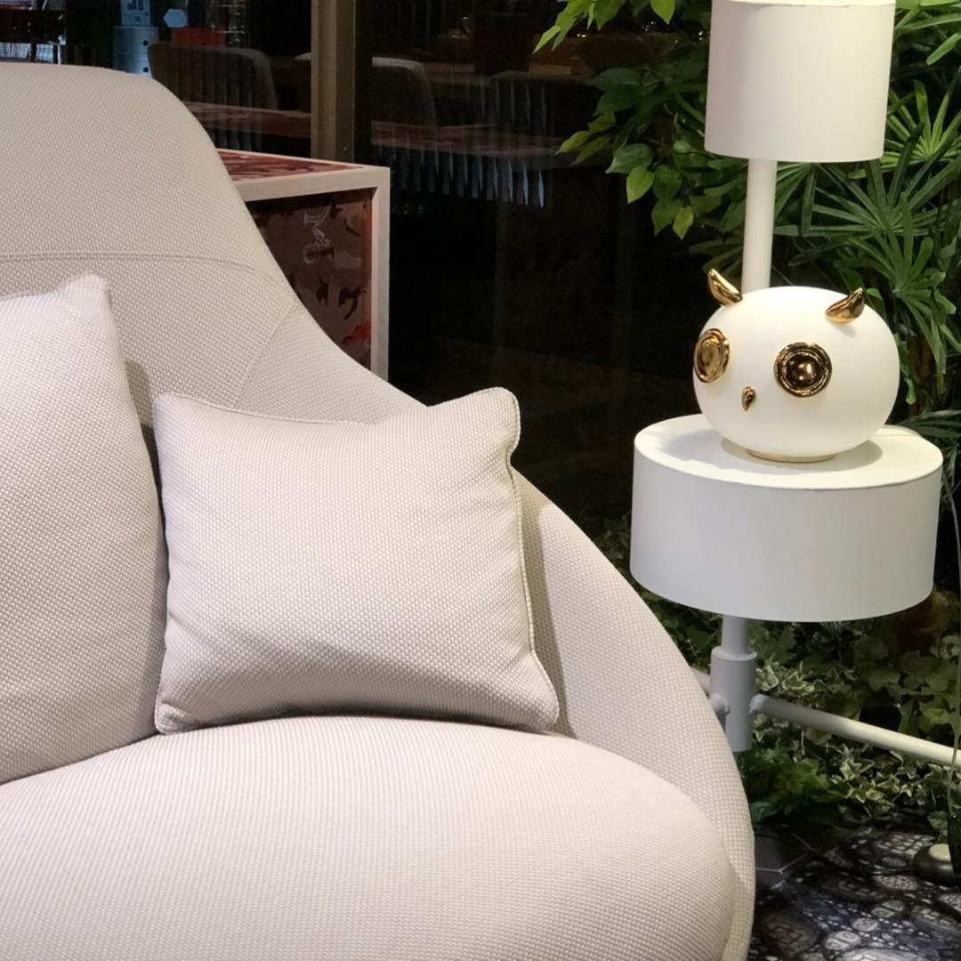 Lampe de table pour animaux de compagnie