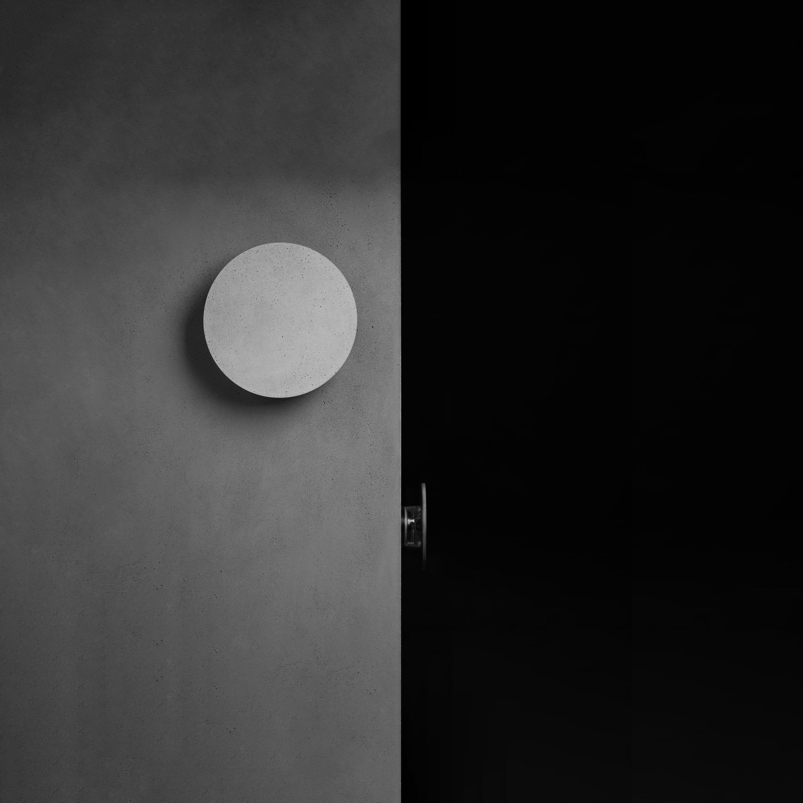 Pin Wall Lamp.