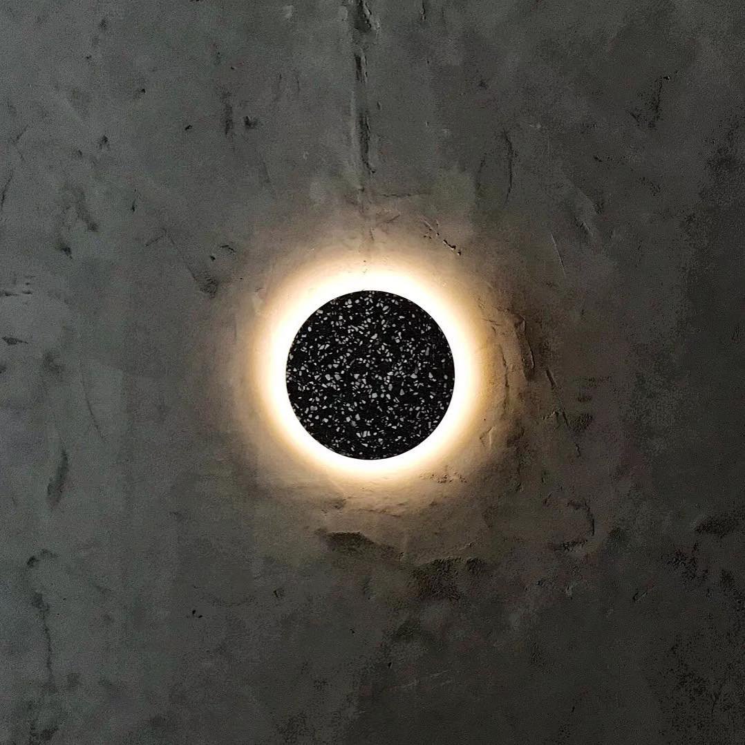 Pin Wall Lamp.