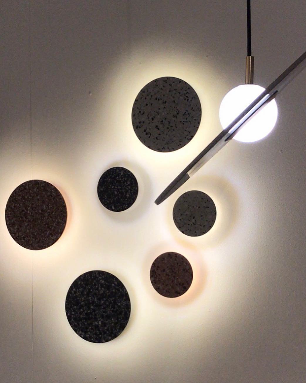 Pin Wall Lamp.