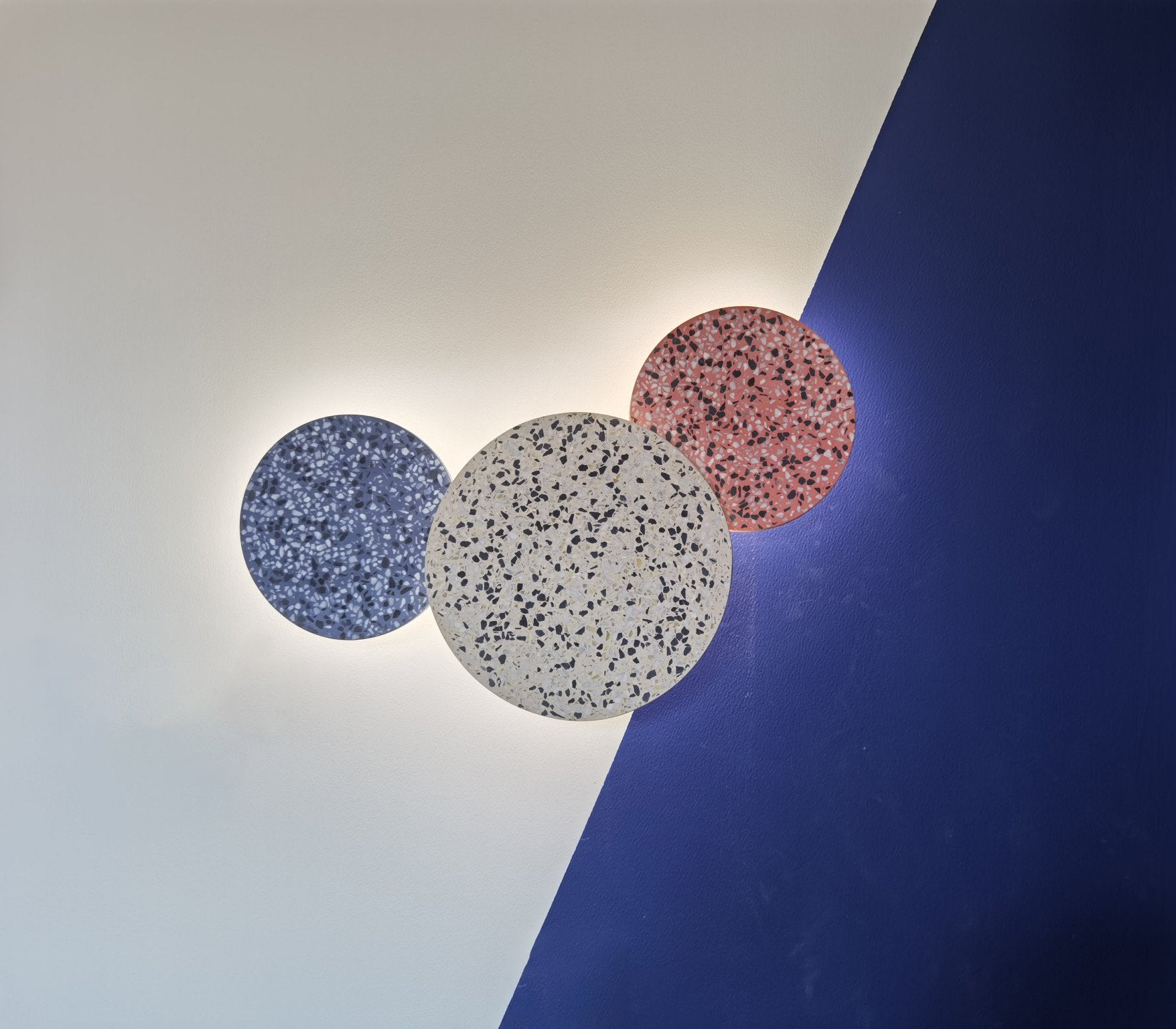 Pin Wall Lamp.