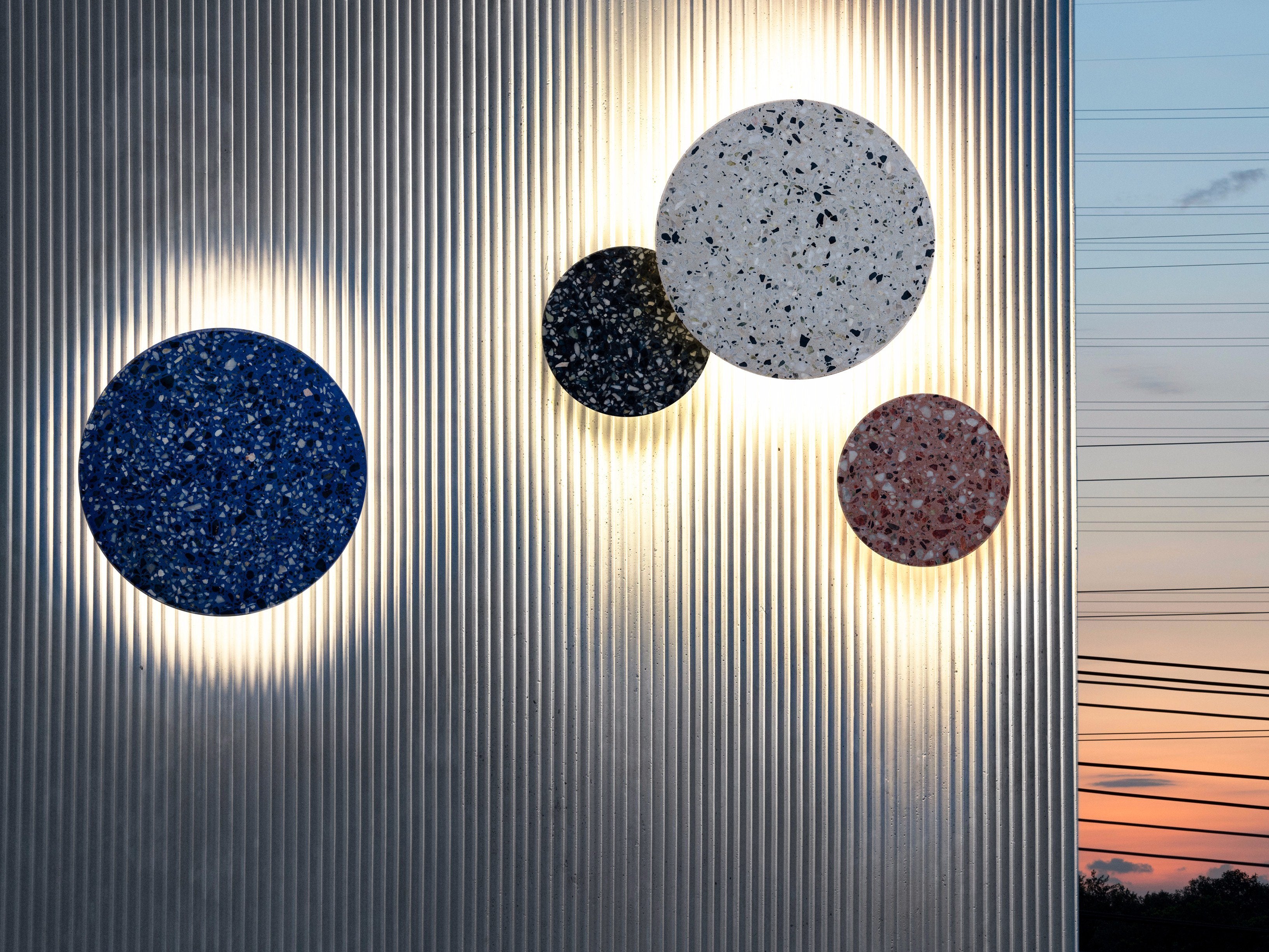 Pin Wall Lamp.