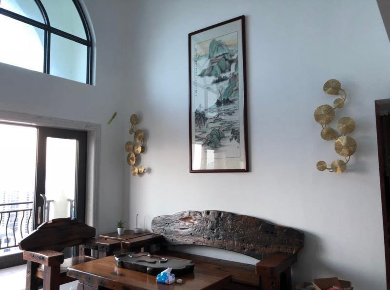 Lotus leaf wall sconce