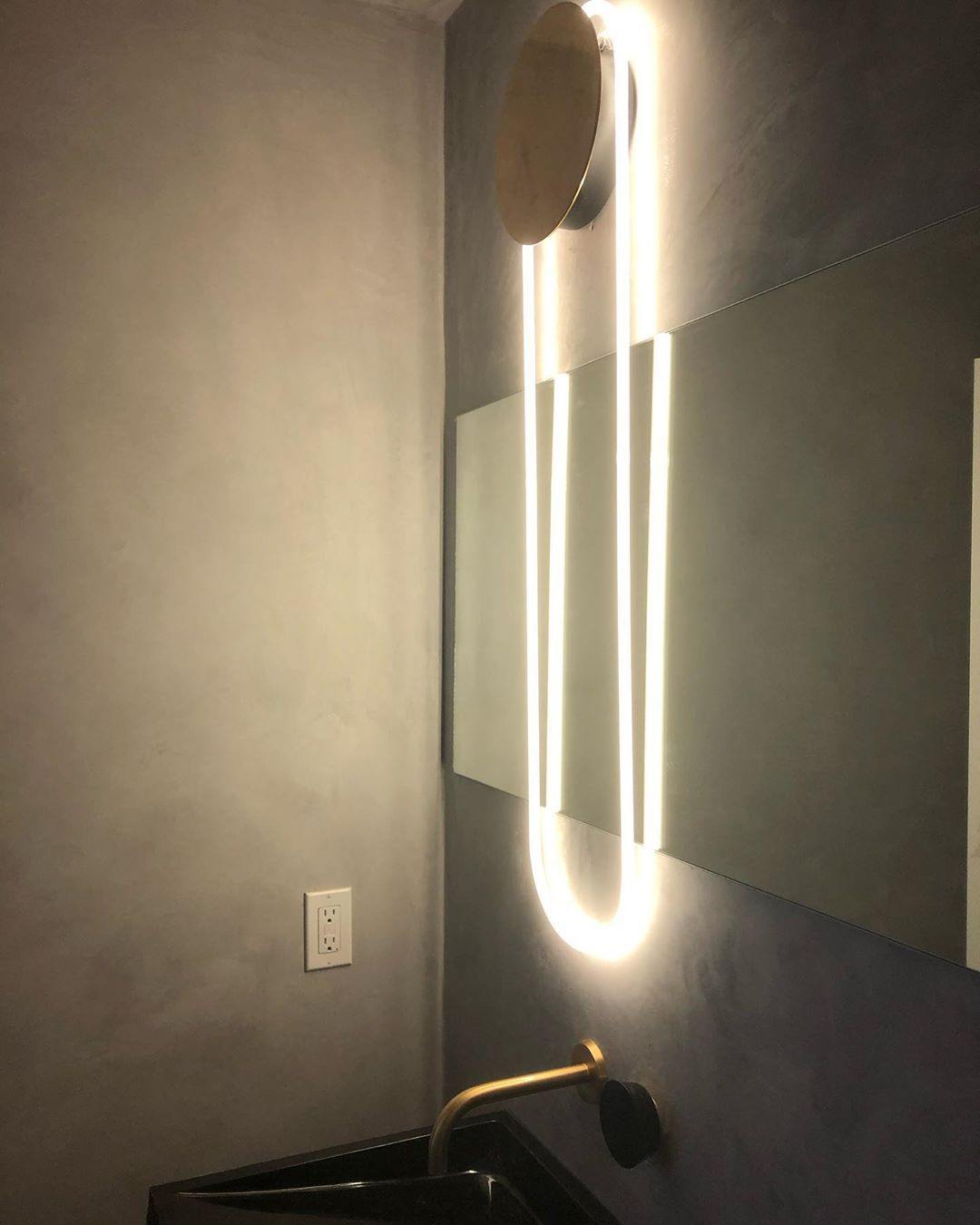 RA Wall lamp