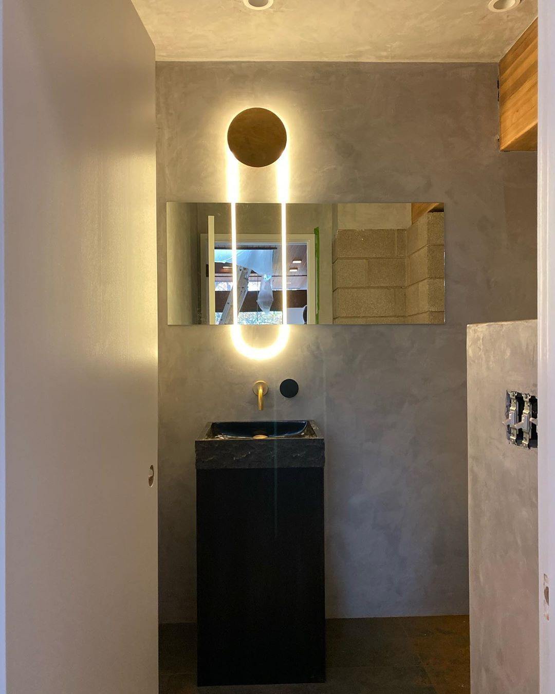RA Wall lamp
