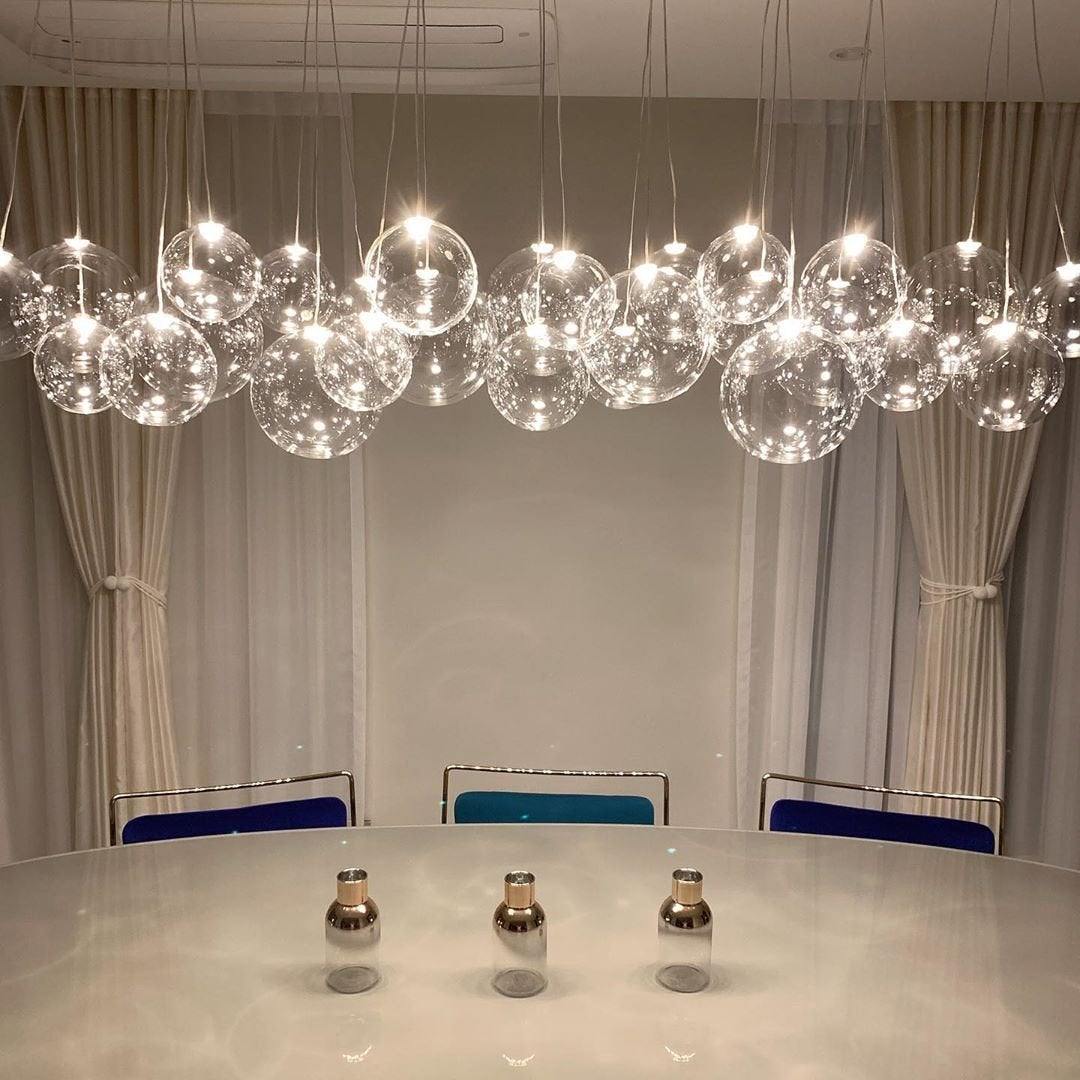 Random pendant light