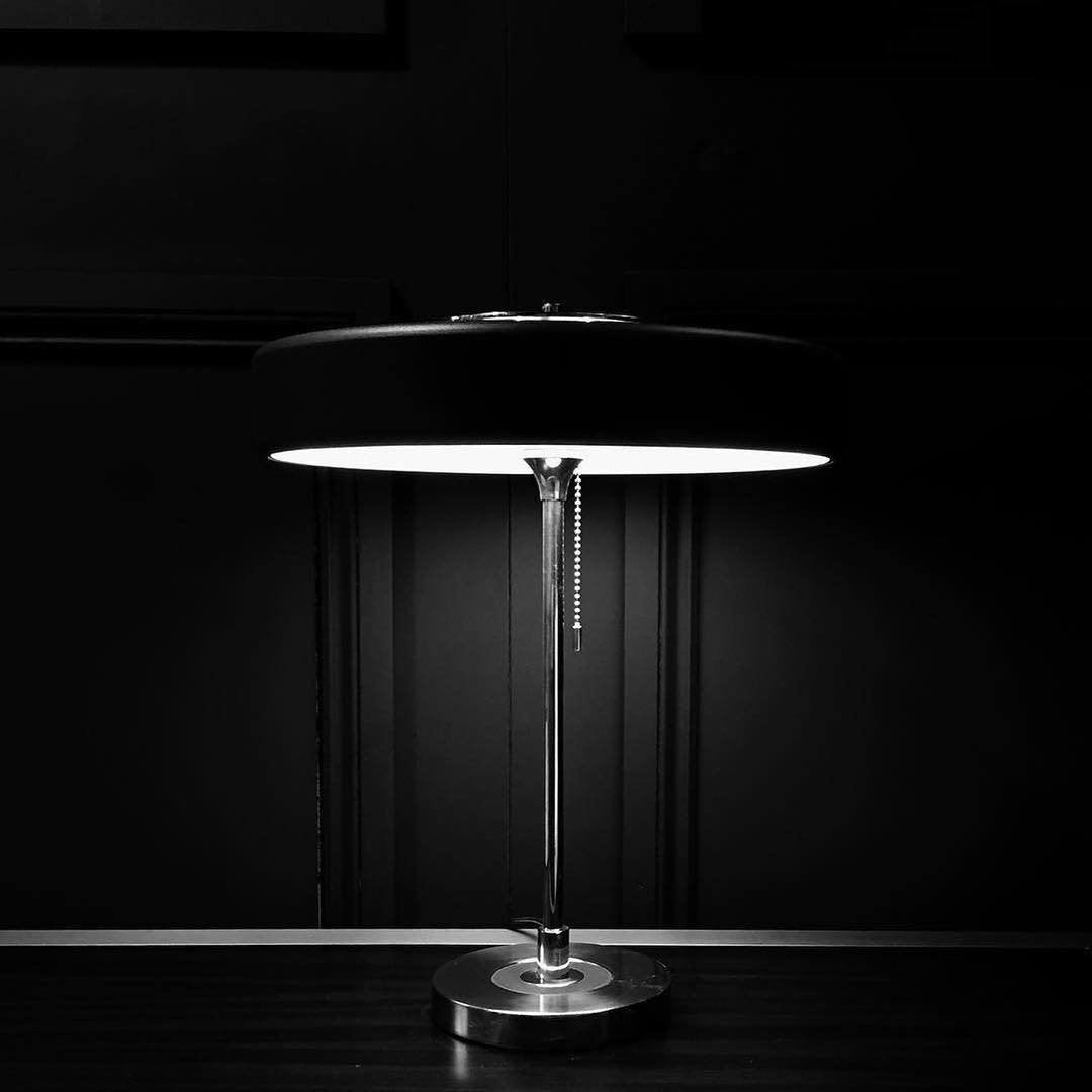 Revolve Table Lamp - Vakkerlighting