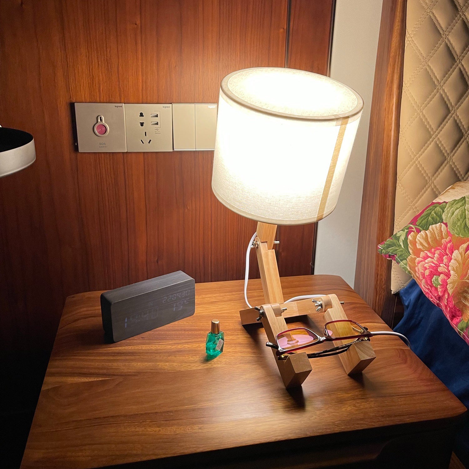 Lampe de table robot