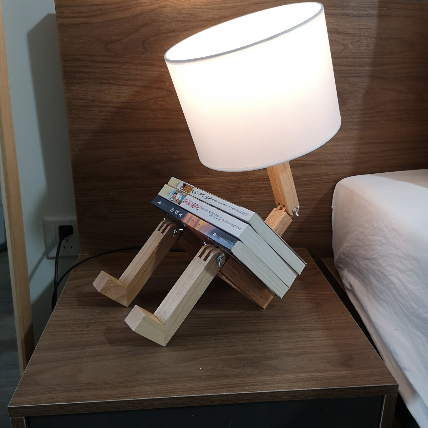 Lampe de table robot