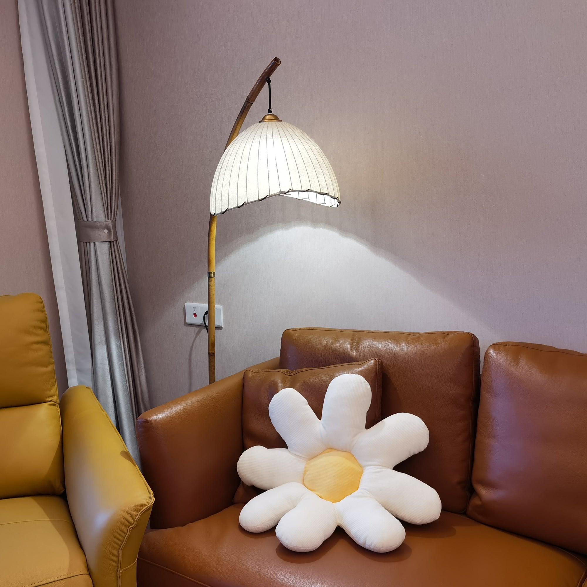 Sanna Floor Lamp - Decormote