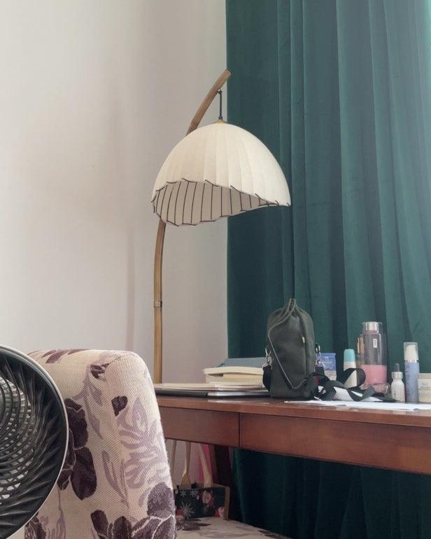 Sanna Floor Lamp - Decormote