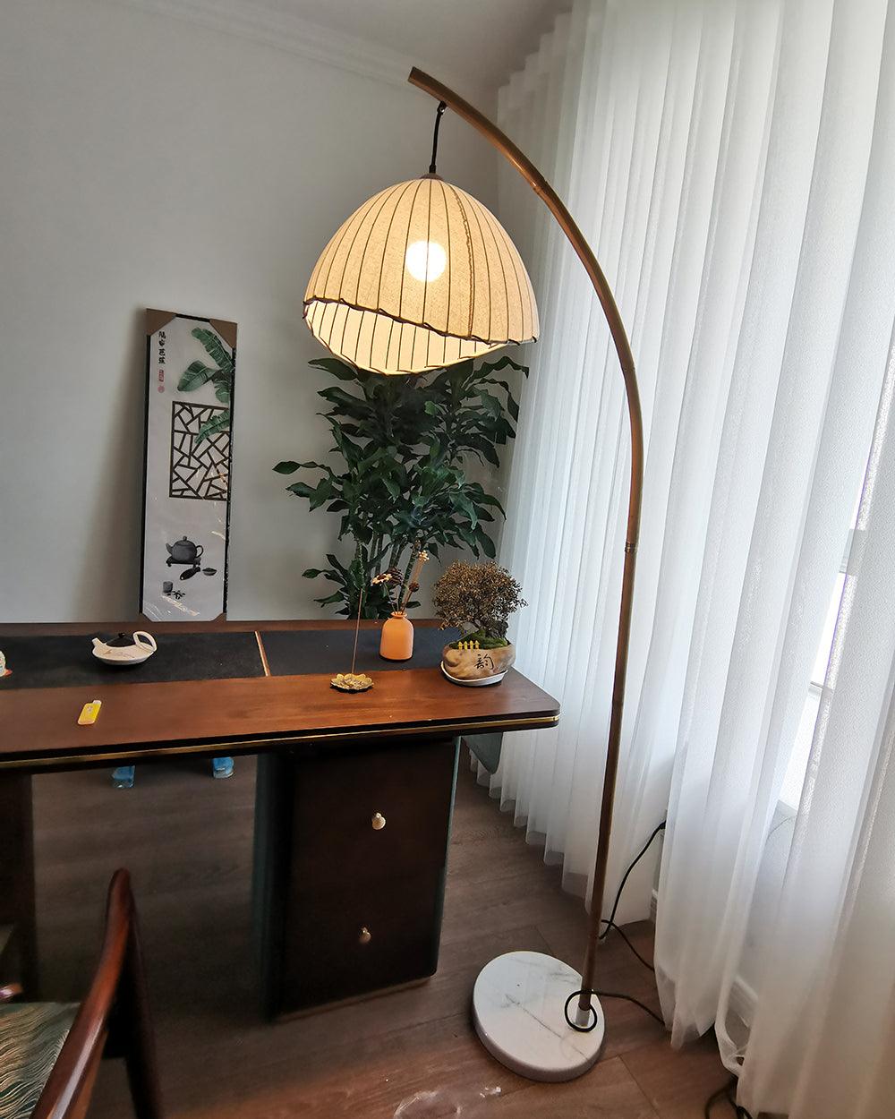 Sanna Floor Lamp - Decormote