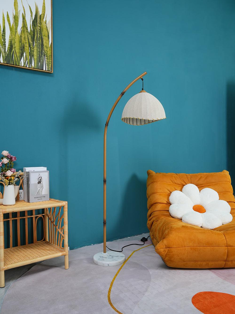 Sanna Floor Lamp - Decormote
