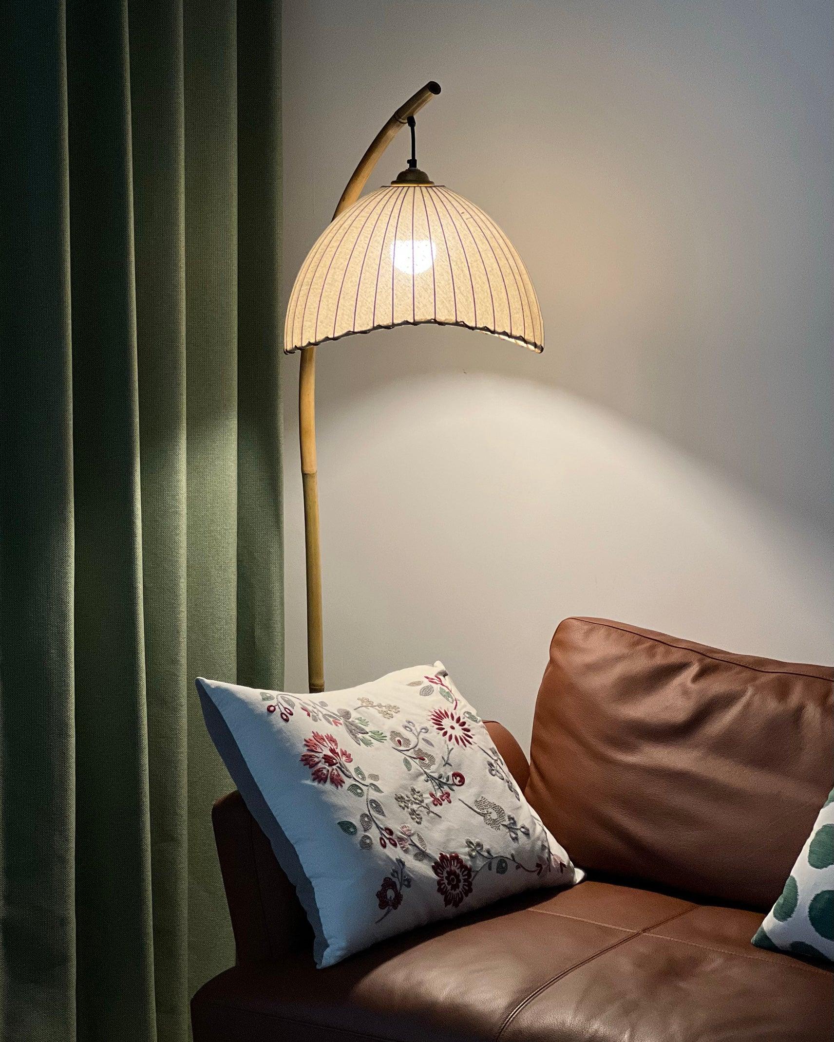 Sanna Floor Lamp - Decormote