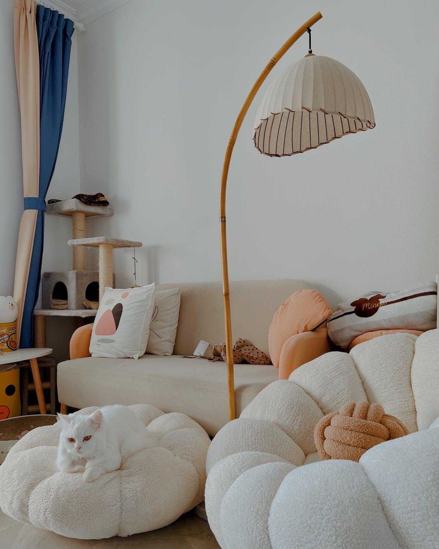 Sanna Floor Lamp - Decormote