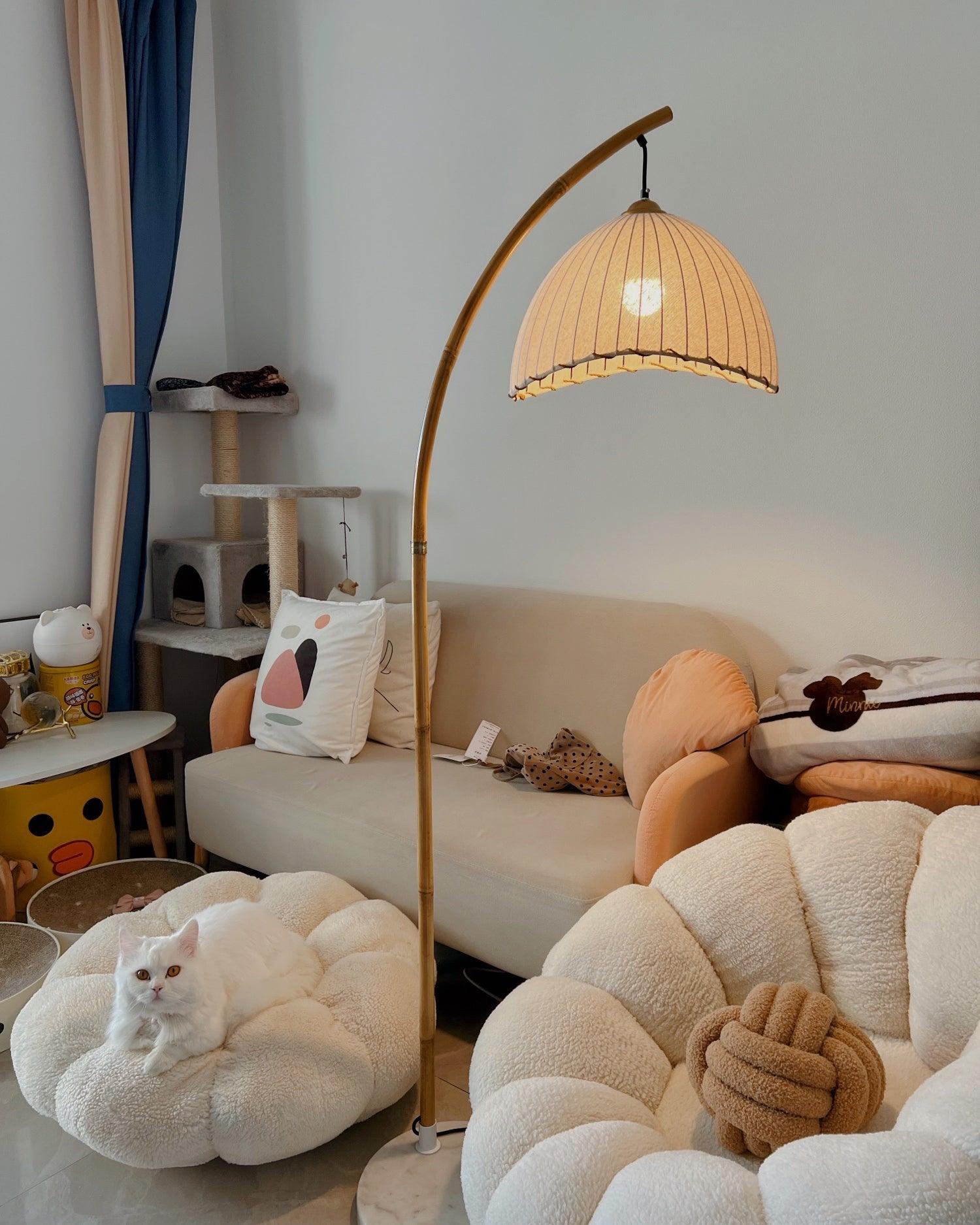 Sanna Floor Lamp - Decormote
