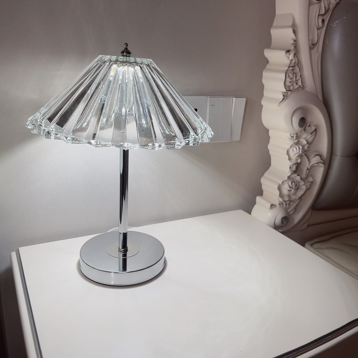 Savoye-Tischlampe
