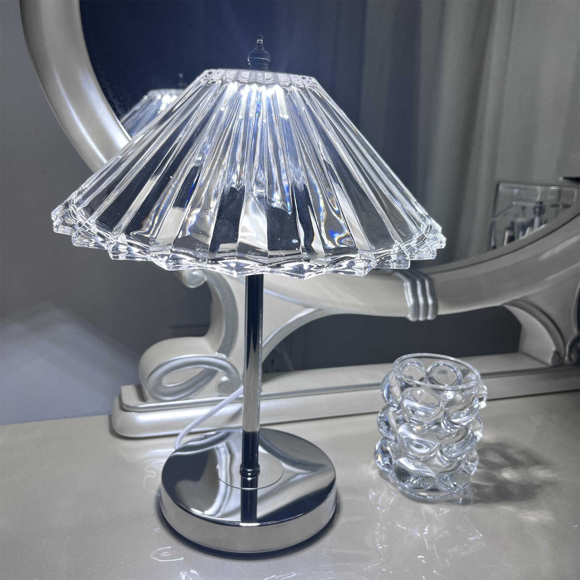 Savoye-Tischlampe