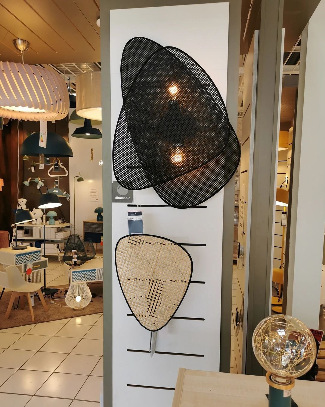 Bildschirm Cannage Wandleuchte