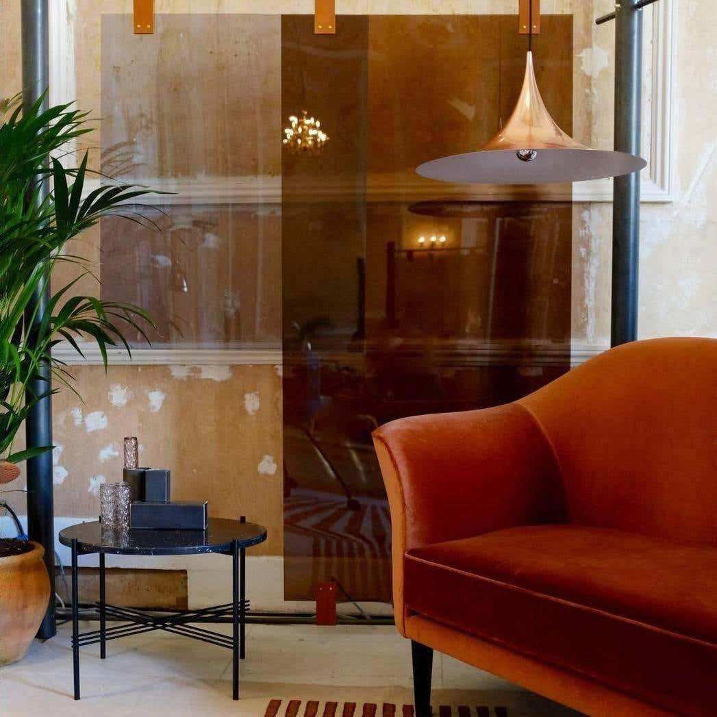 Semi pendant light