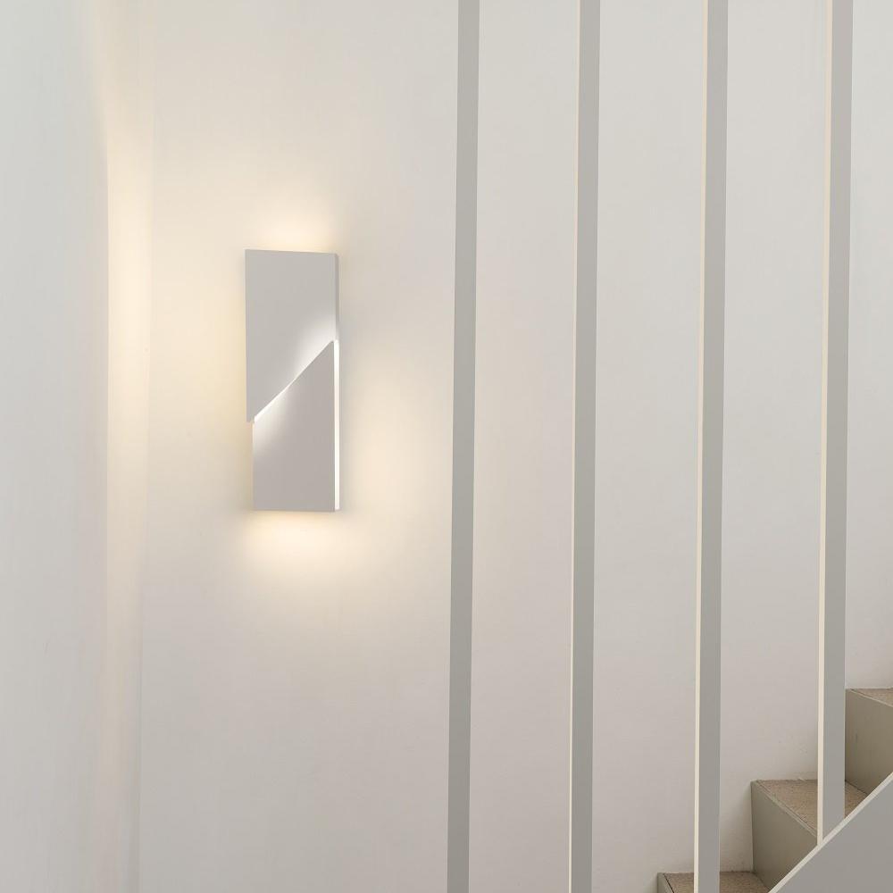 Shadows Grand Sconce.