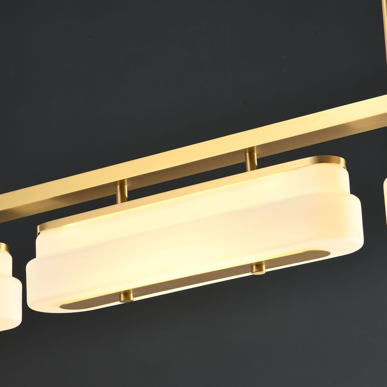 Spate Pendant Lamp.