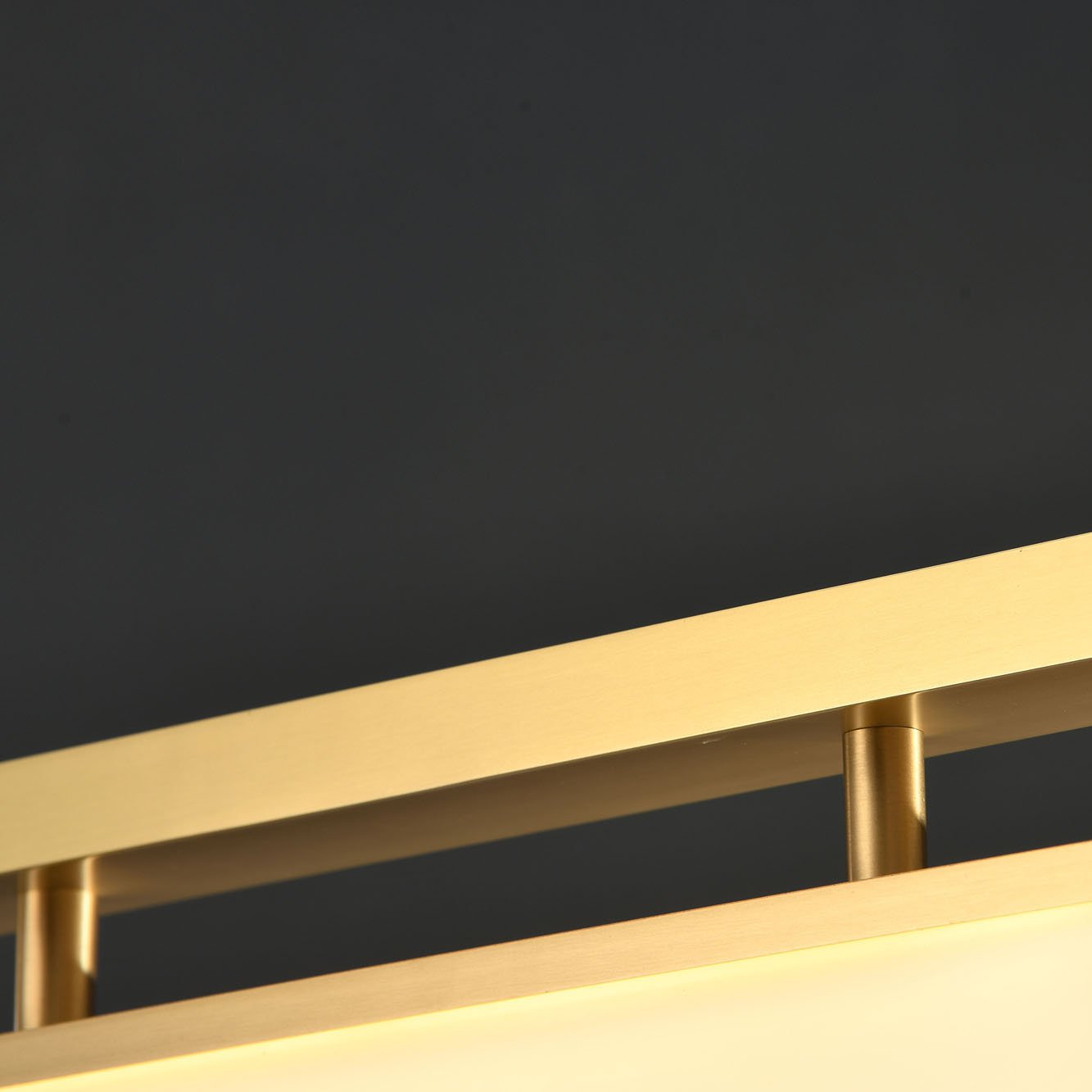 Spate Pendant Lamp.