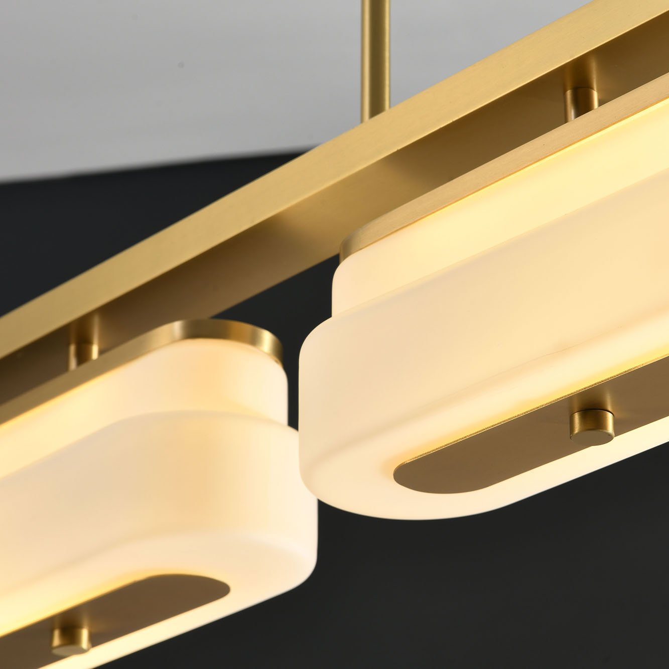 Spate Pendant Lamp.