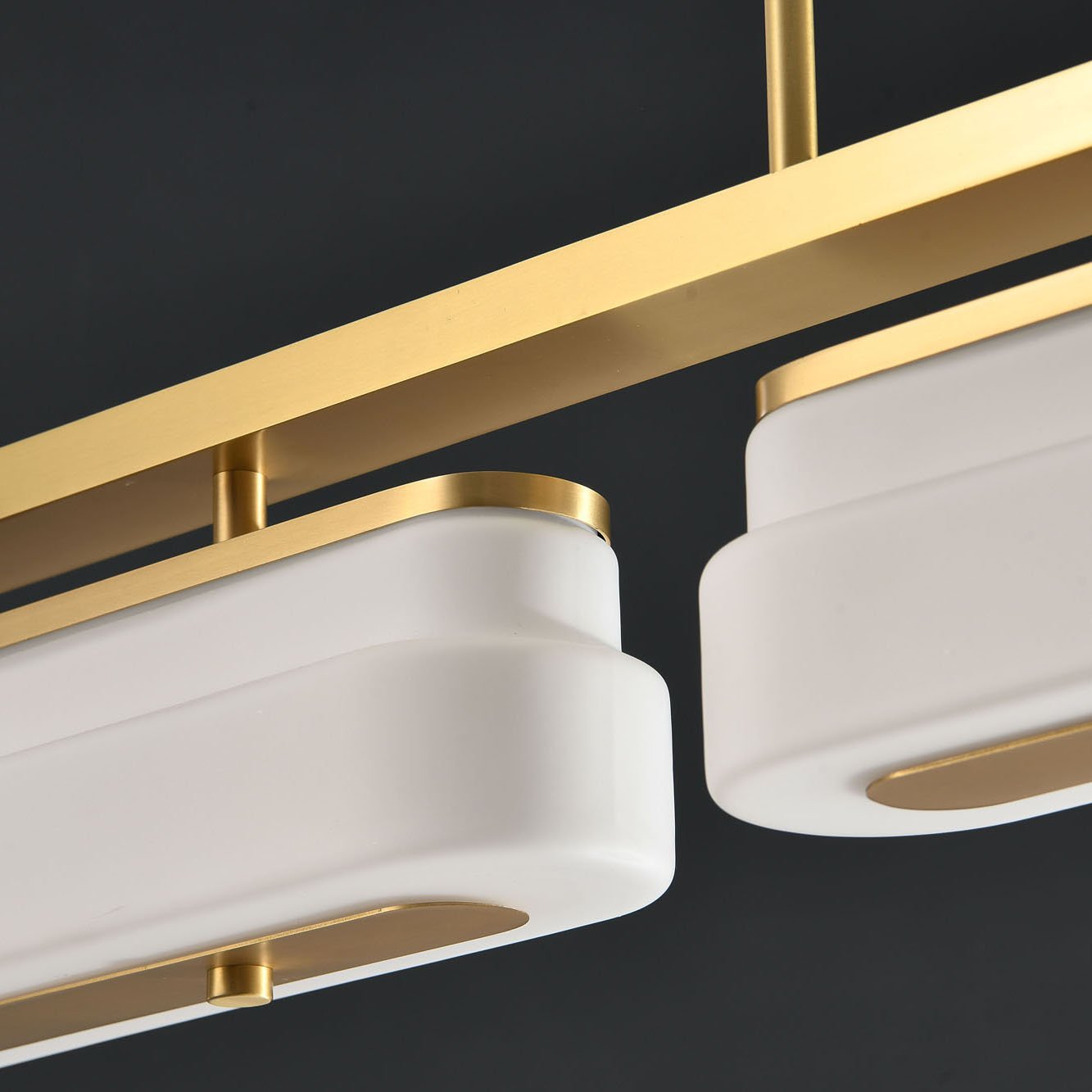 Spate Pendant Lamp.