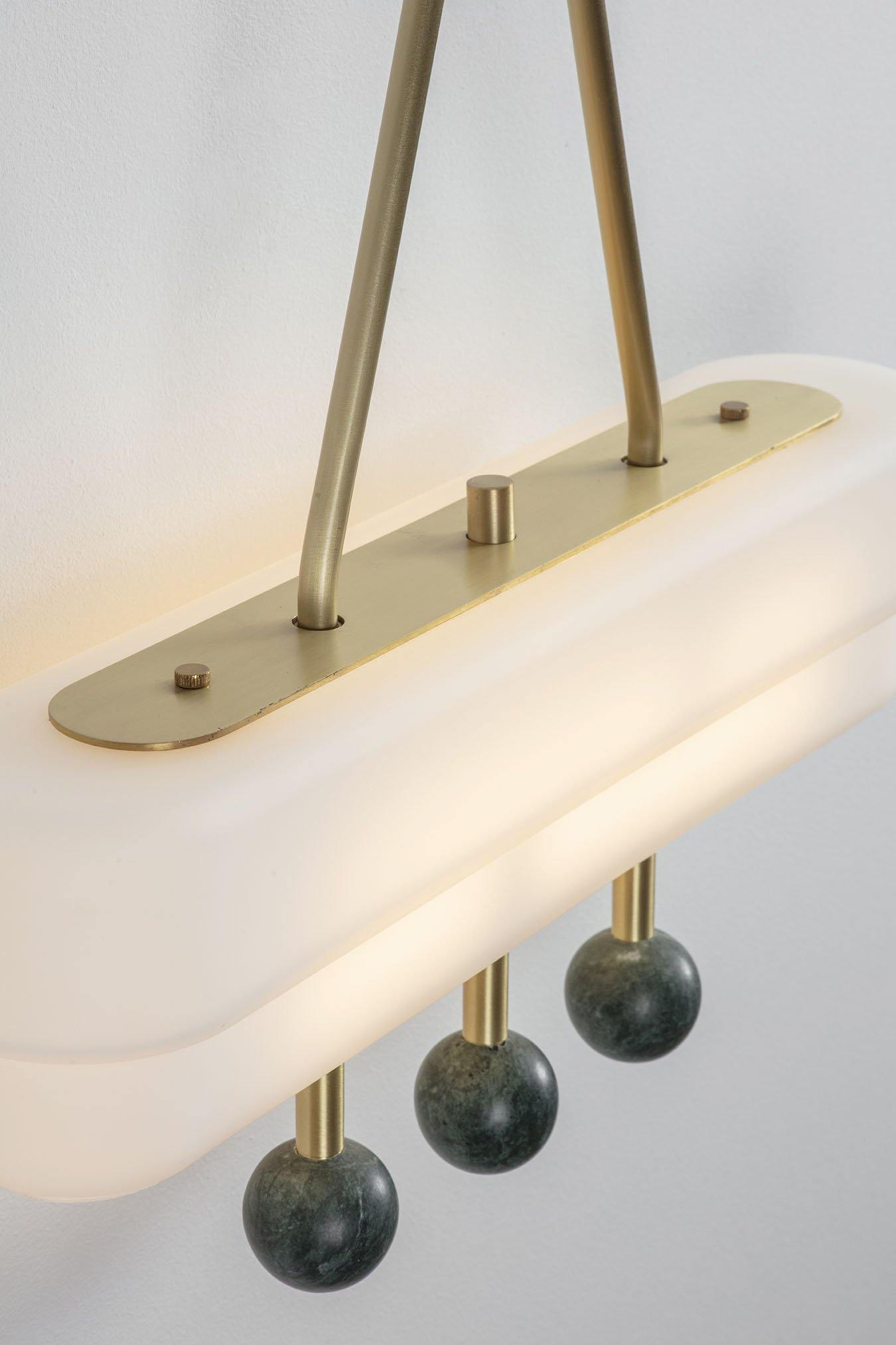 Spate wall light