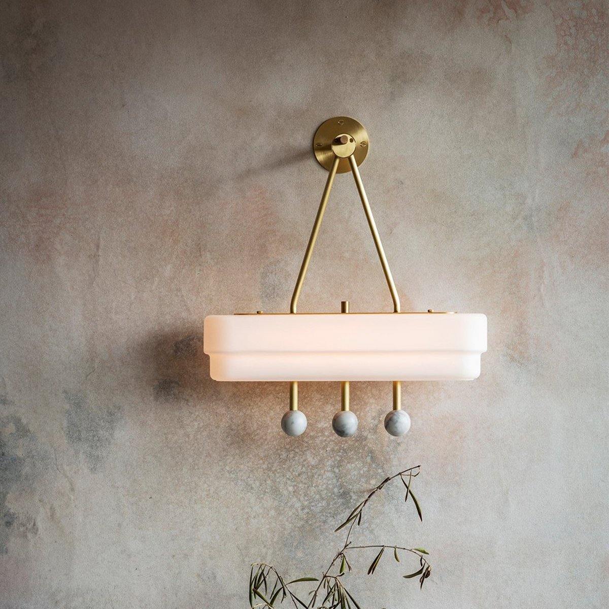 Spate wall light