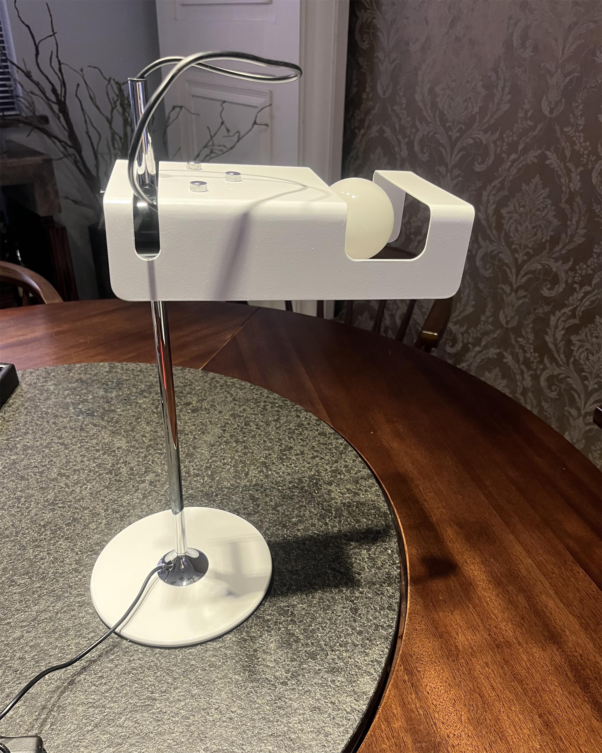Spider Table Lamp